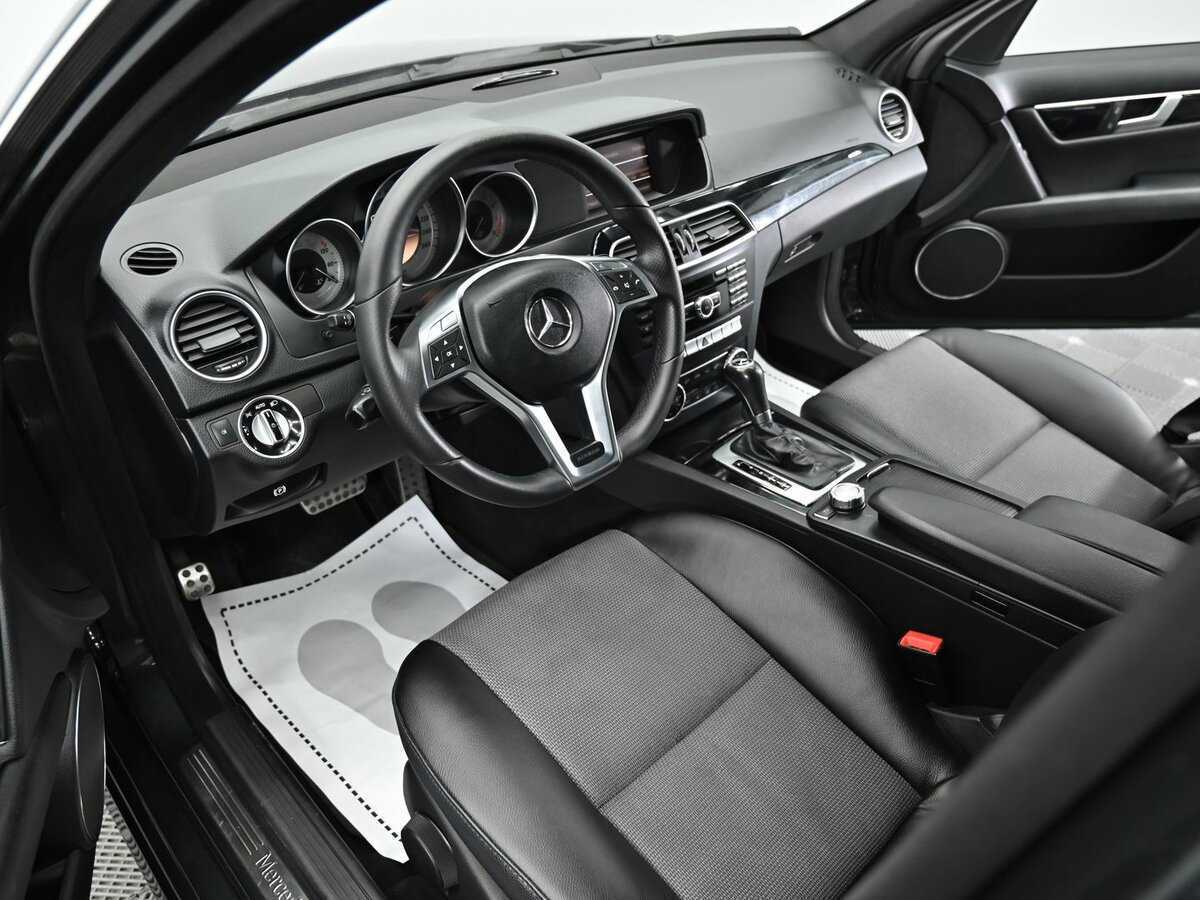 Mercedes-Benz C-Класс 2011