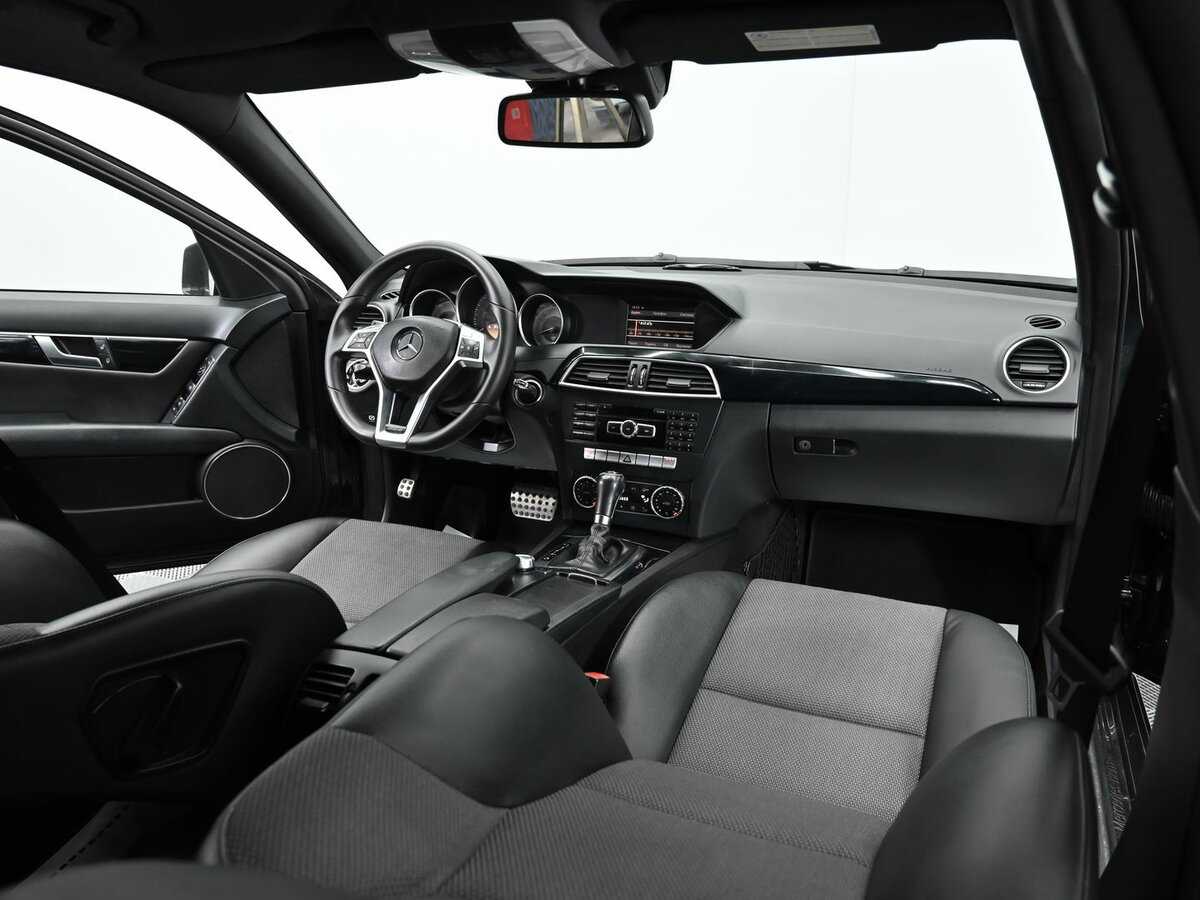 Mercedes-Benz C-Класс 2011