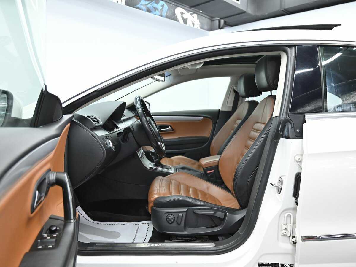 Volkswagen Passat CC 2013