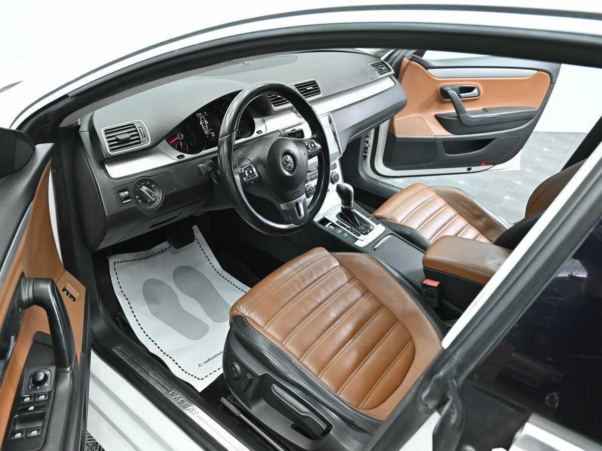 Volkswagen Passat CC 2013