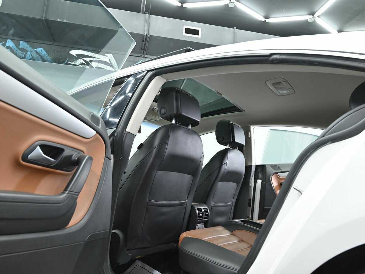 Volkswagen Passat CC 2013