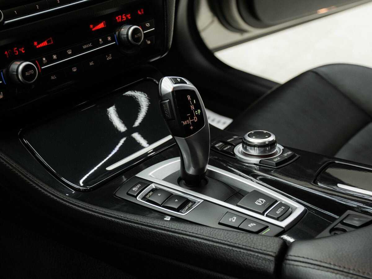 BMW 5 серии 2012