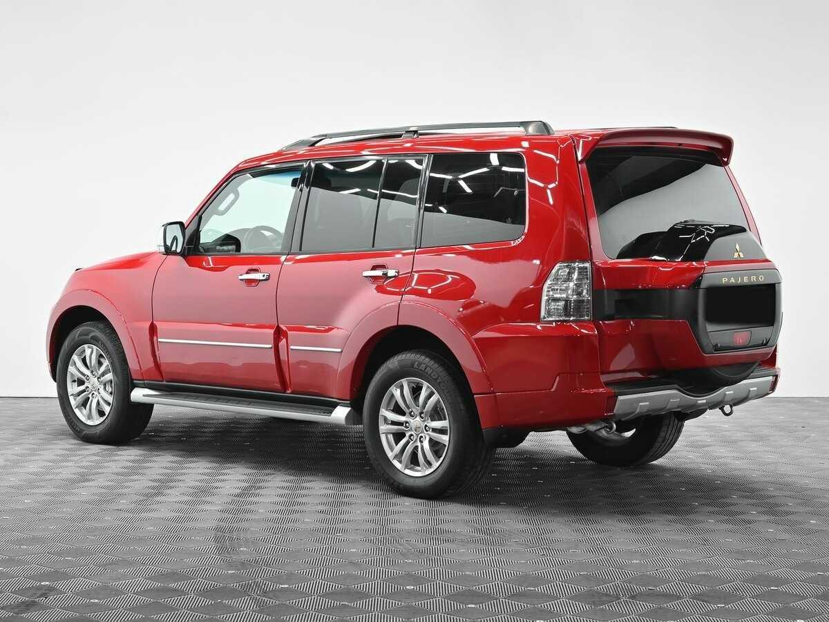 Mitsubishi Pajero 2018