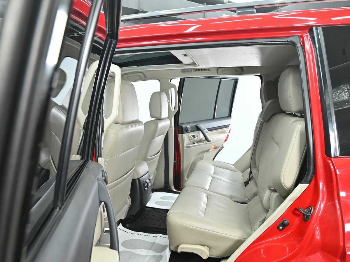Mitsubishi Pajero 2018