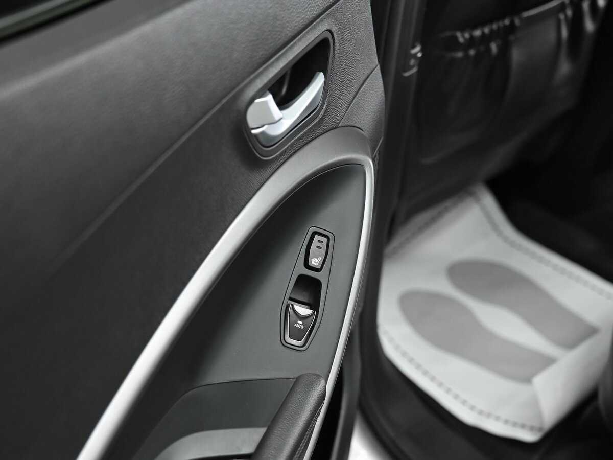 Hyundai Santa Fe 2012