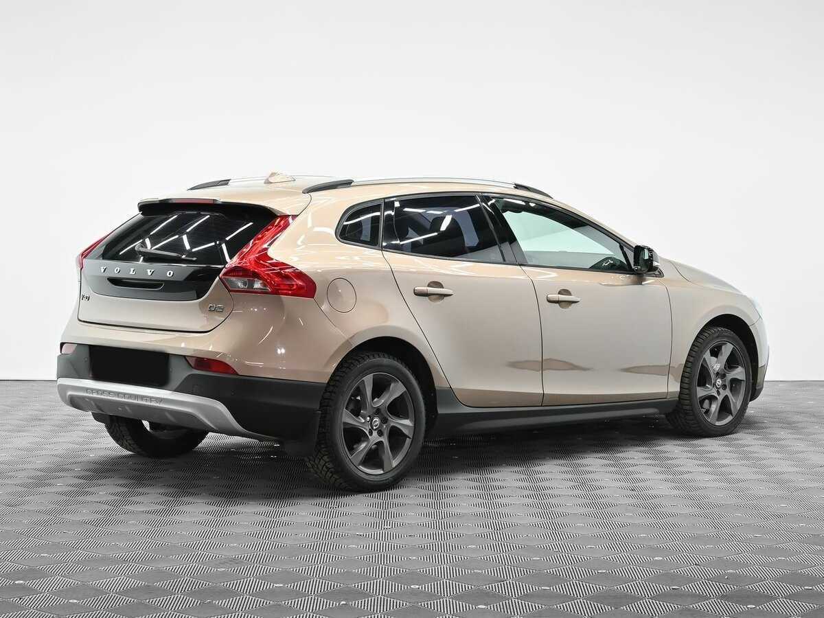 Volvo V40