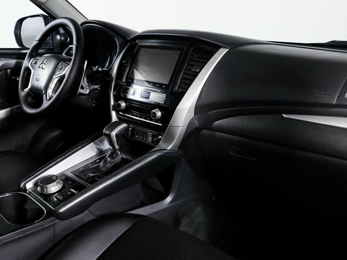 Mitsubishi Pajero Sport