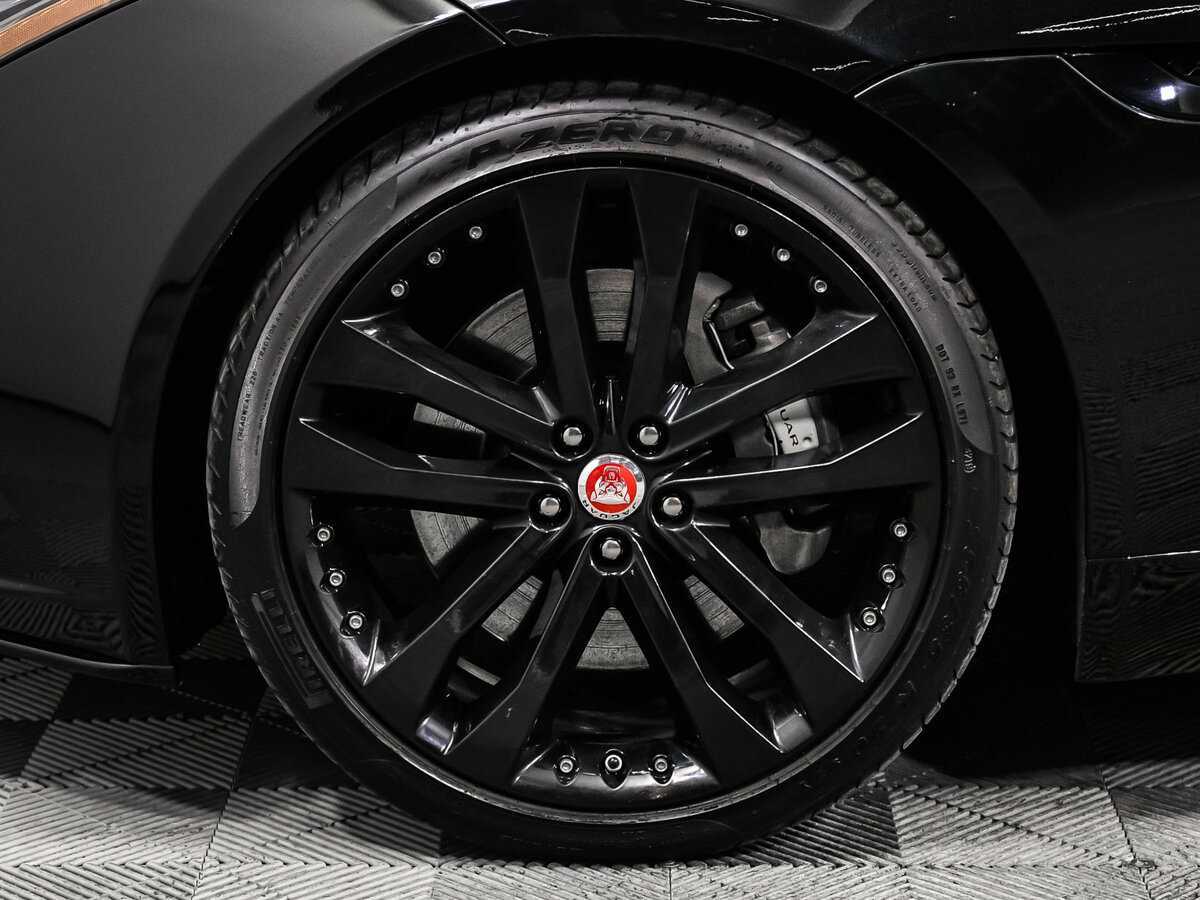 Jaguar F-Type 2018