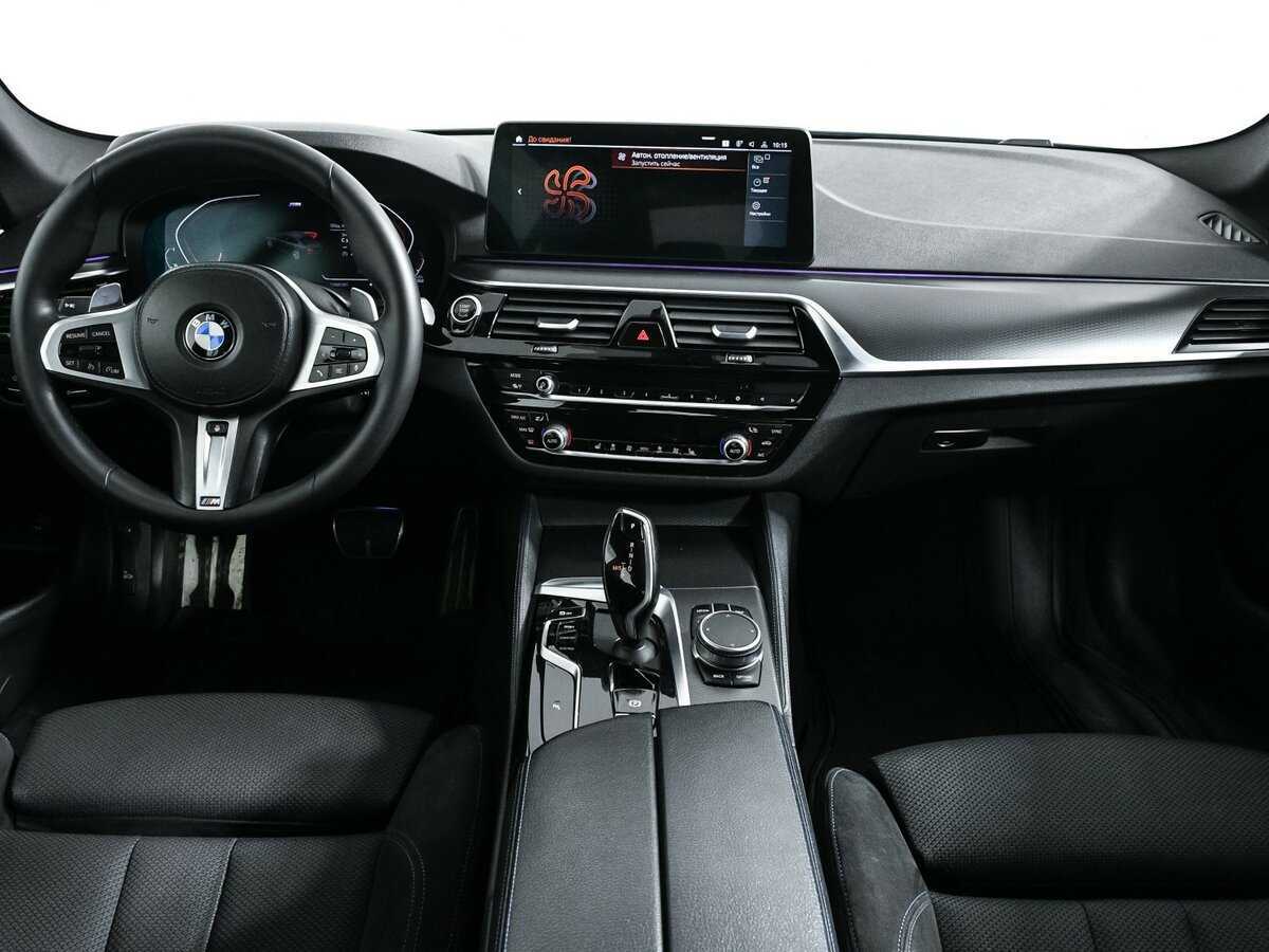 BMW 5 серии 2021
