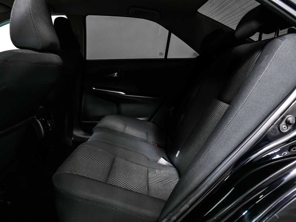 Toyota Camry 2016