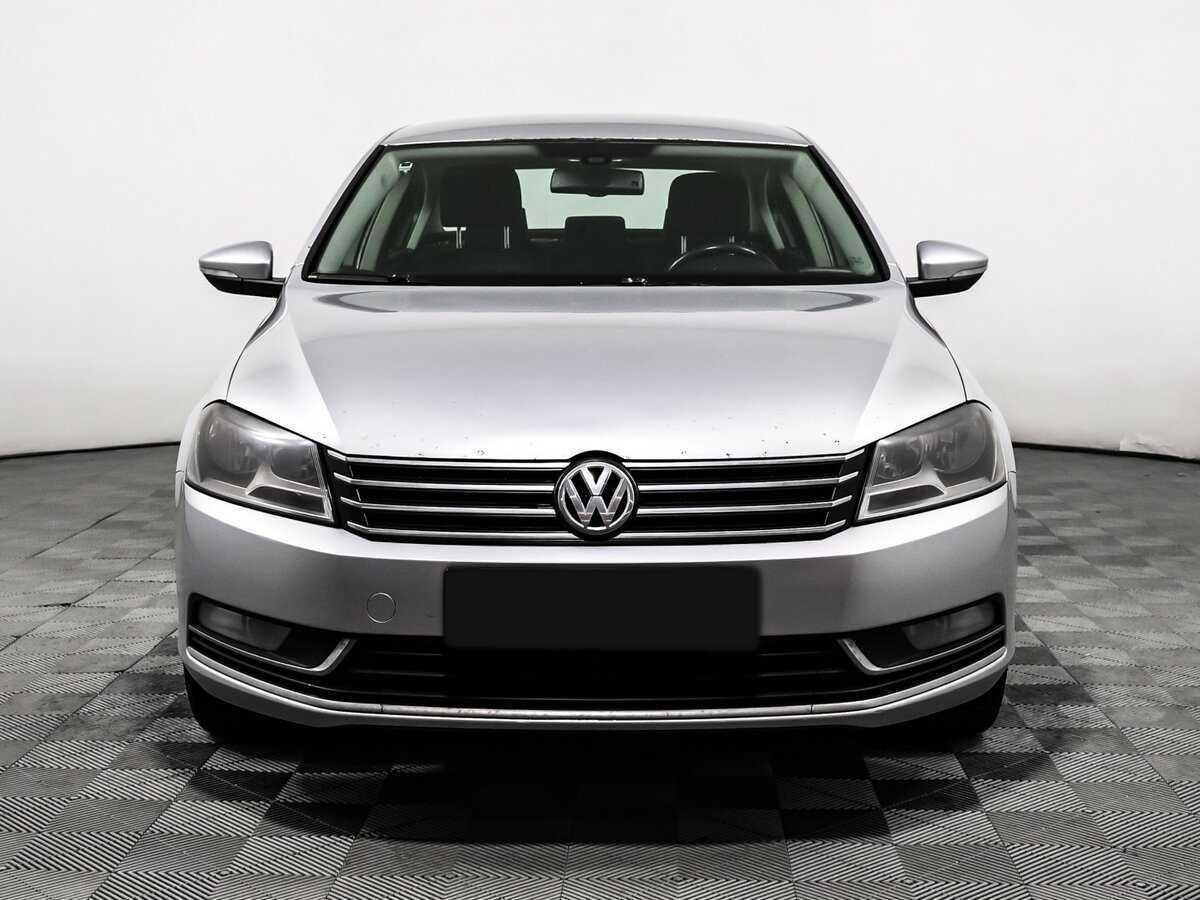 Volkswagen Passat 2011