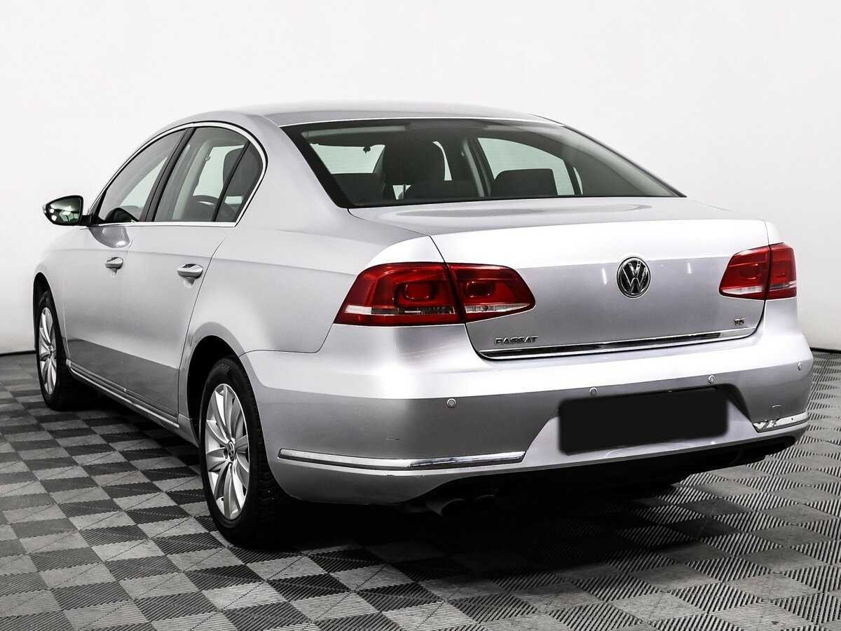 Volkswagen Passat 2011