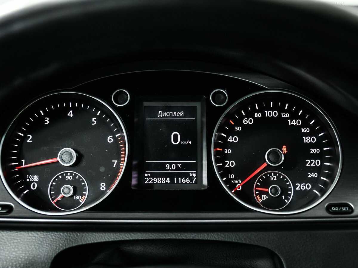 Volkswagen Passat 2011