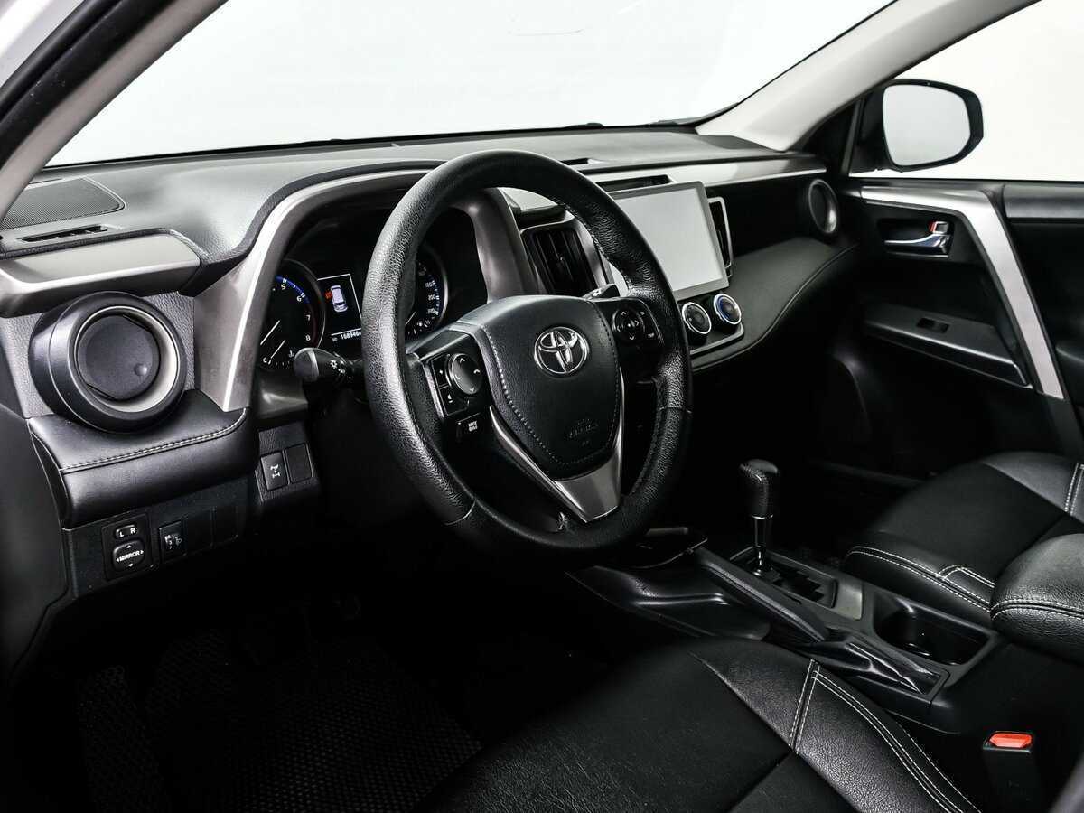 Toyota RAV4 2017