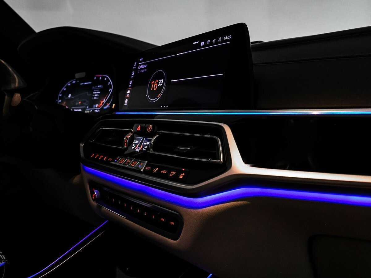 BMW X7 2019