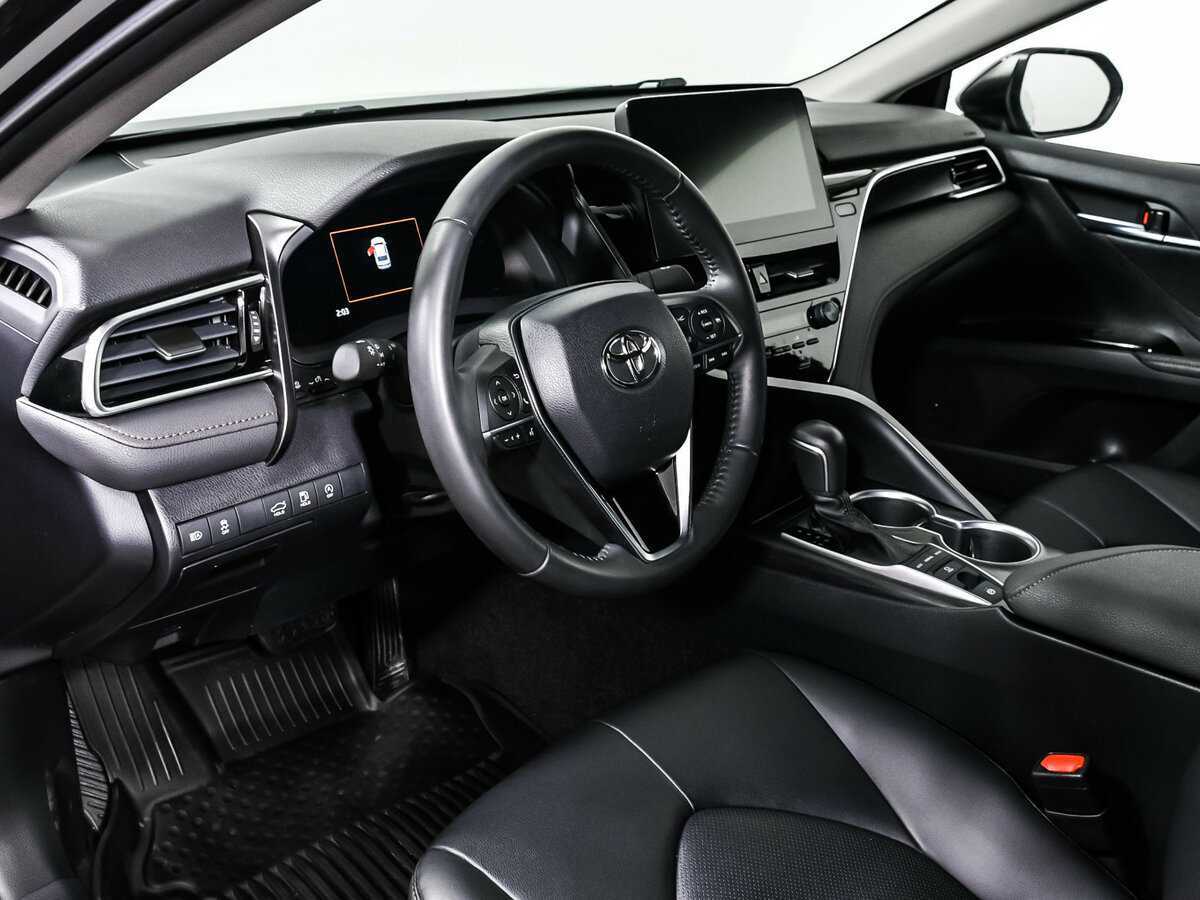 Toyota Camry 2023