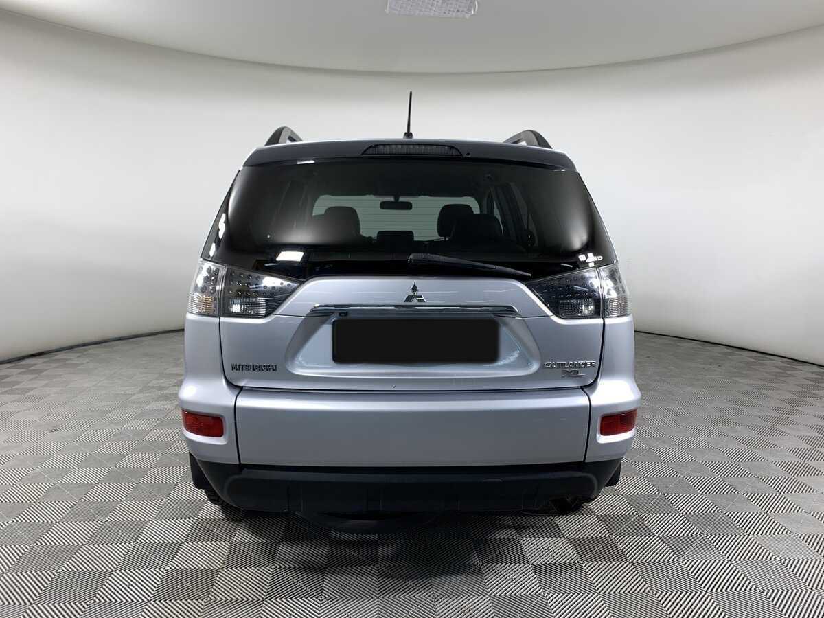 Mitsubishi Outlander 2012