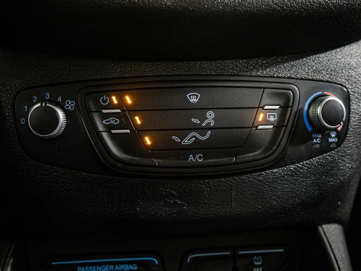 Ford Tourneo Courier 2017