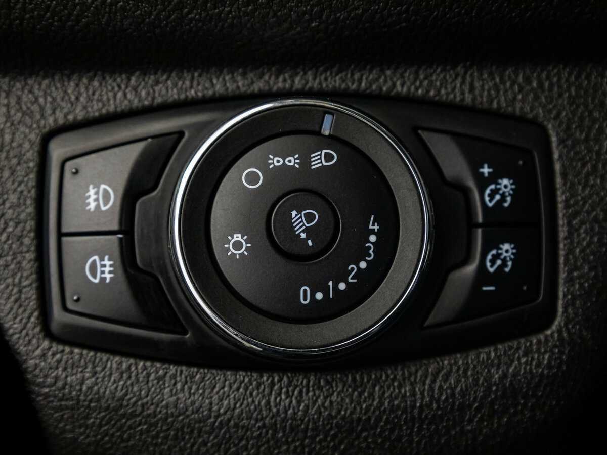 Ford Tourneo Courier 2017