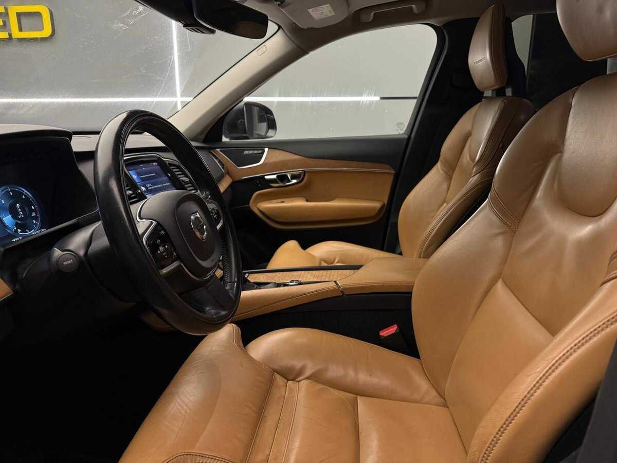 Volvo XC90 2015
