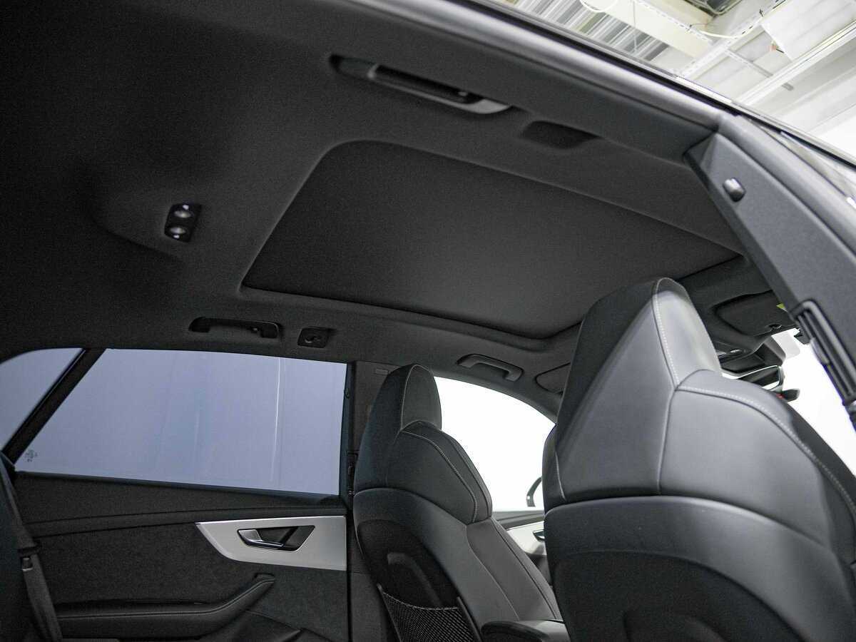Audi Q8 2023