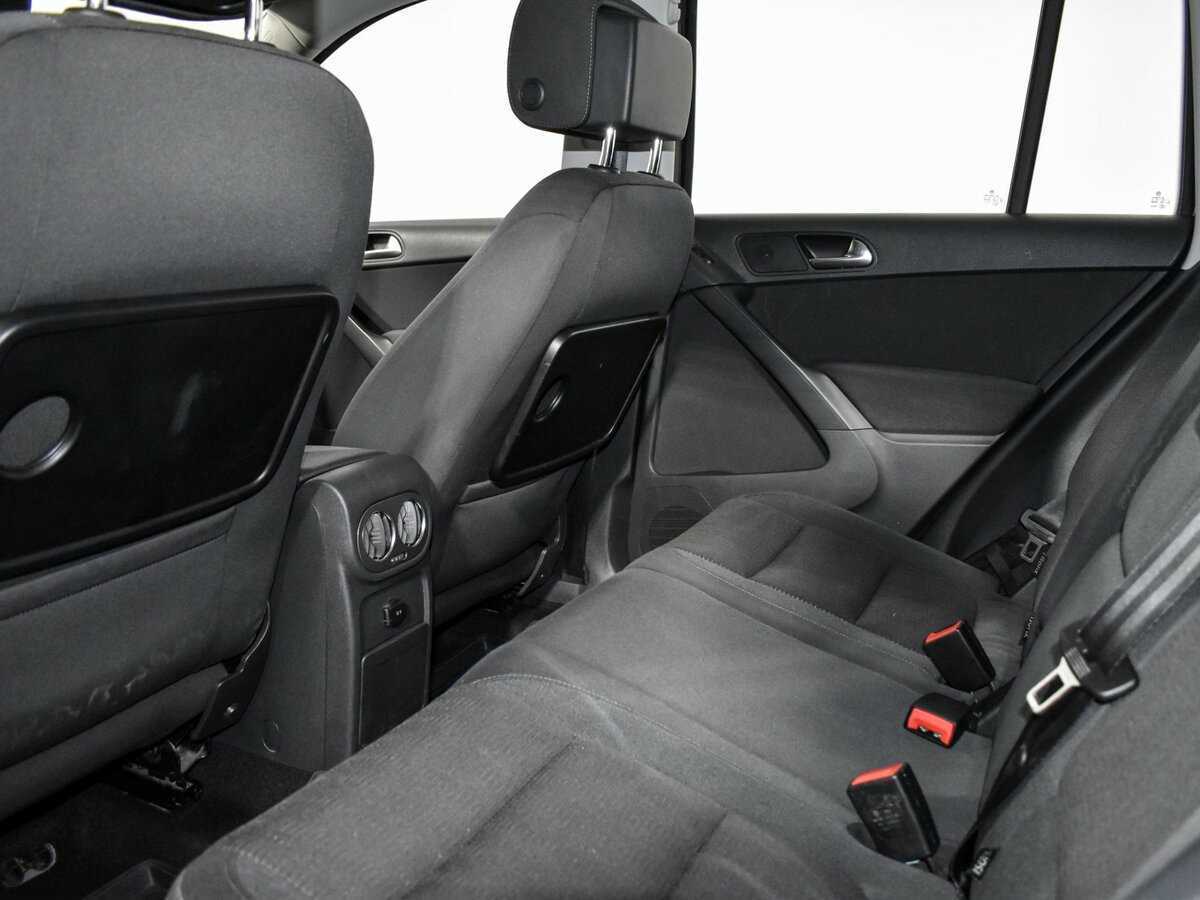 Volkswagen Tiguan 2011