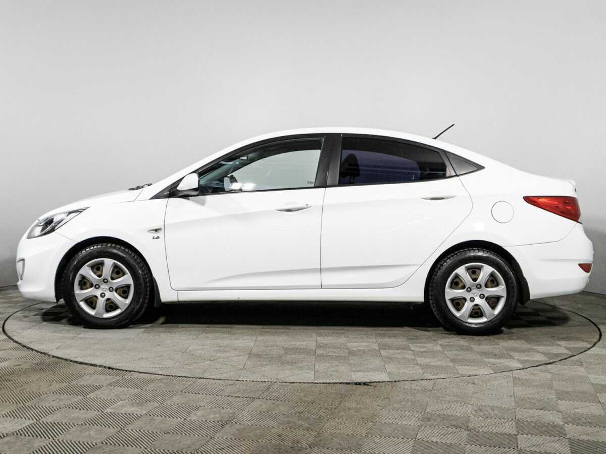 Hyundai Solaris 2013