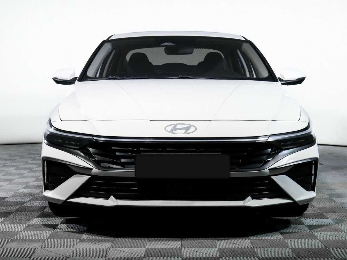 Hyundai Elantra 2023