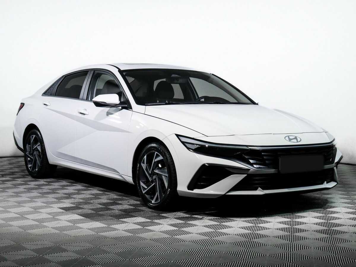 Hyundai Elantra 2023