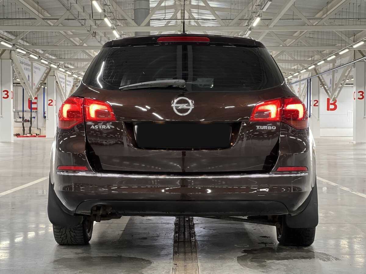 Opel Astra 2013