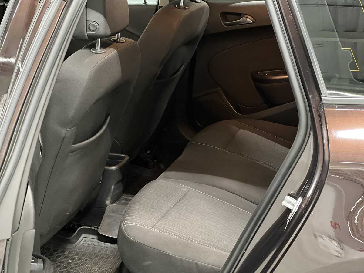 Opel Astra 2013