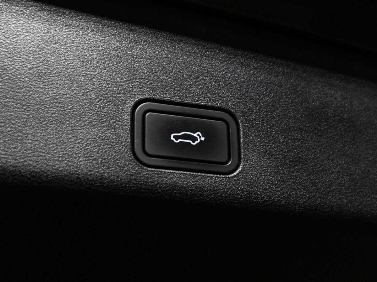 Geely Monjaro 2022