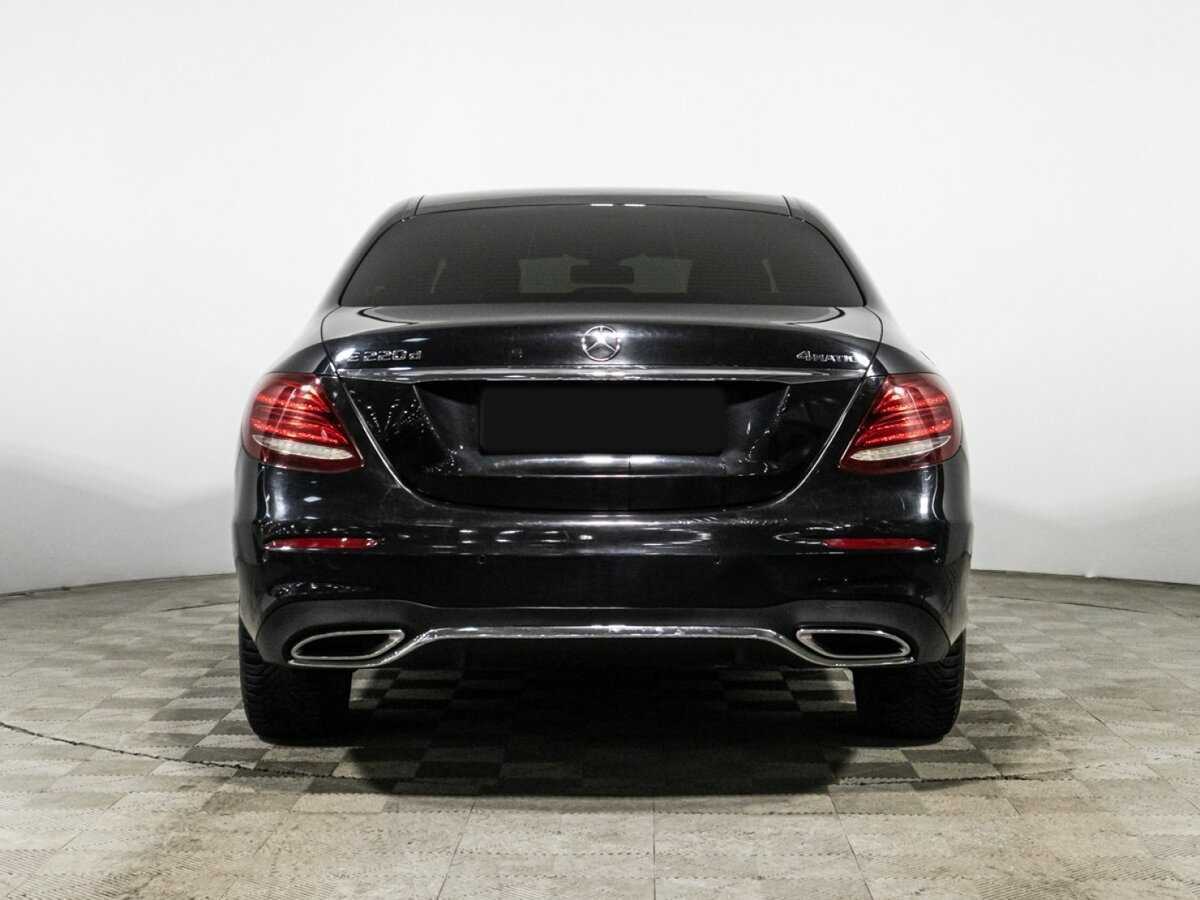 Mercedes-Benz E-Класс 2019
