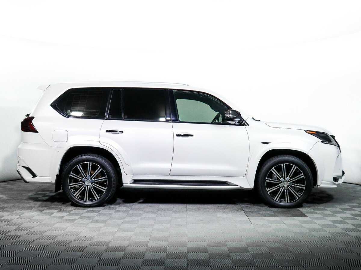 Lexus LX 2016