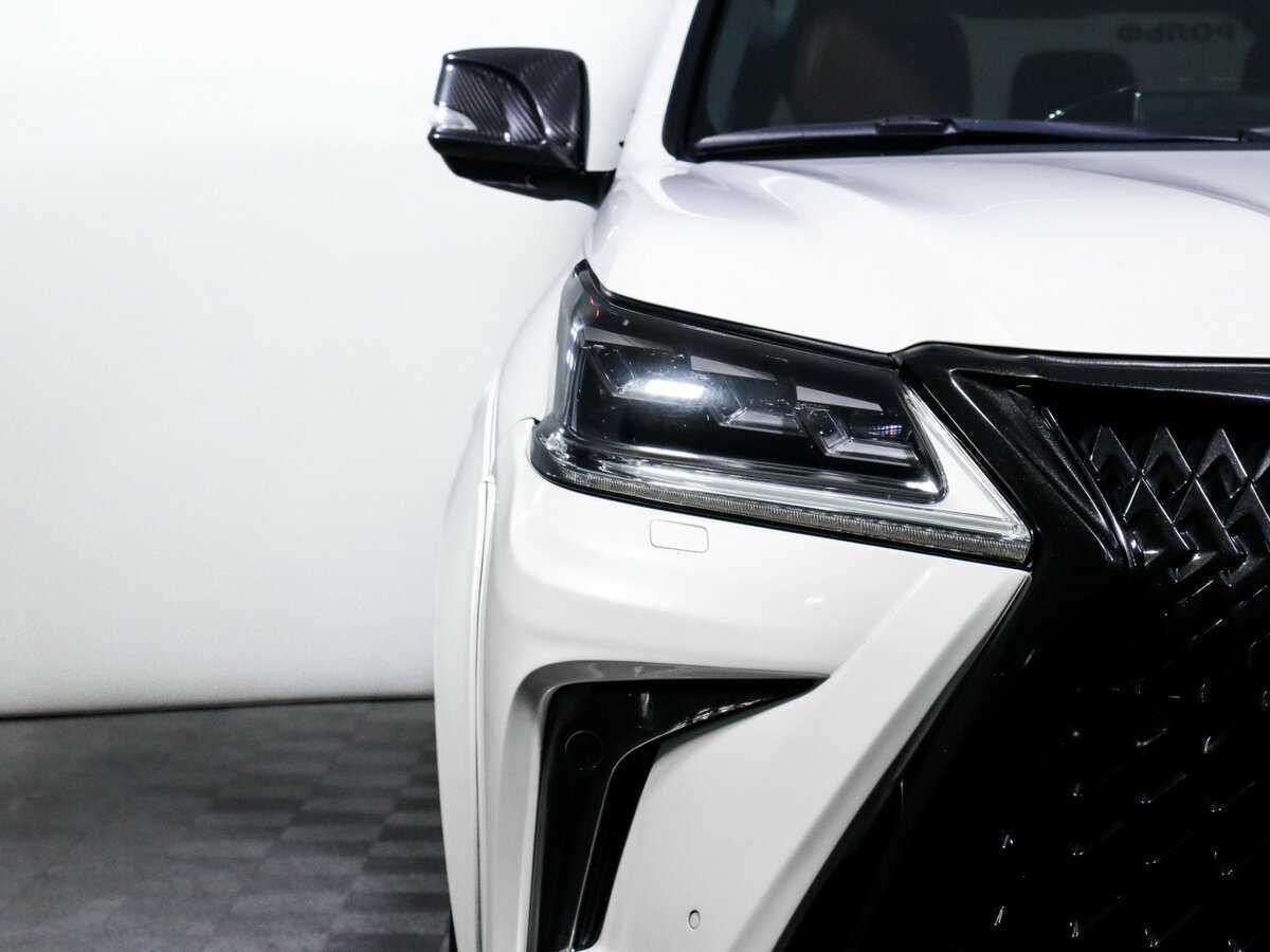 Lexus LX 2016