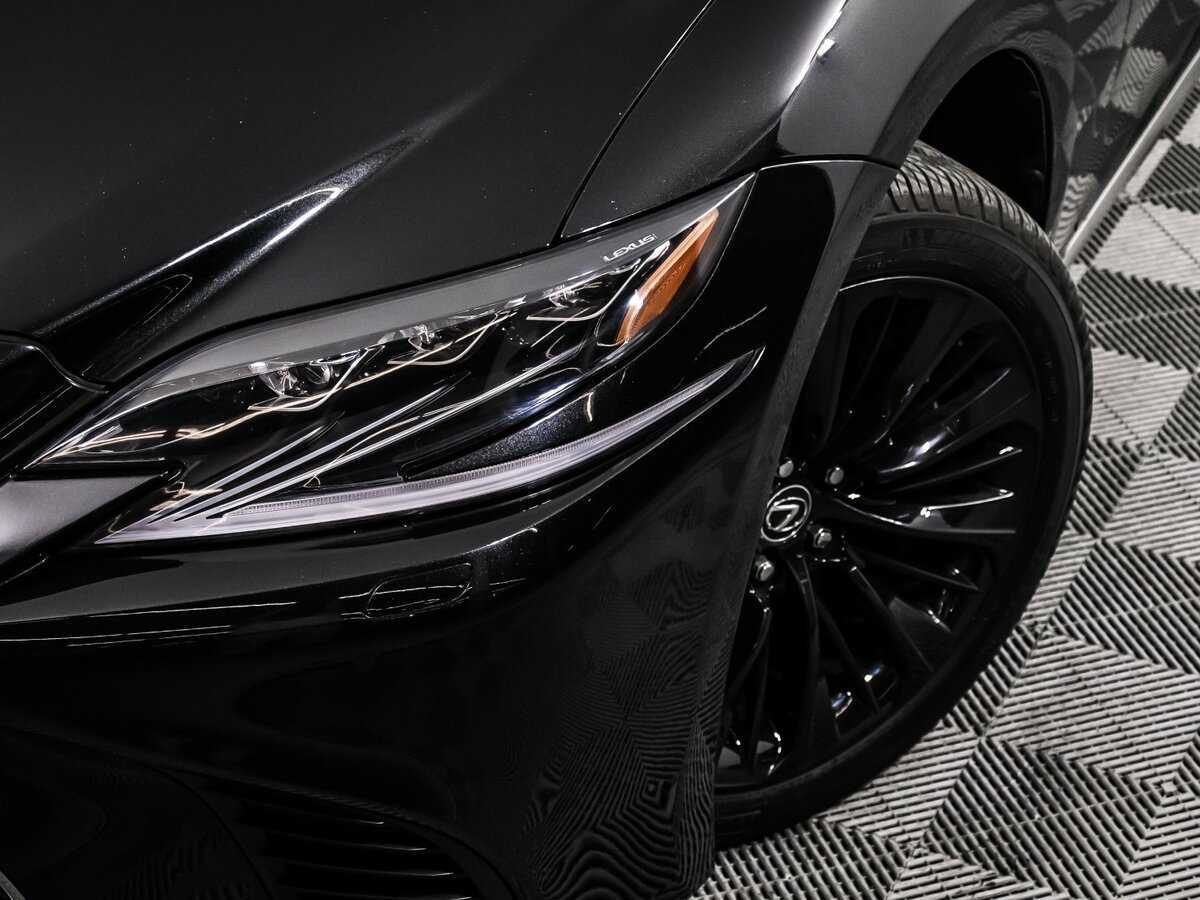 Lexus LS 2018