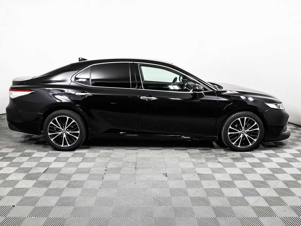 Toyota Camry 2018