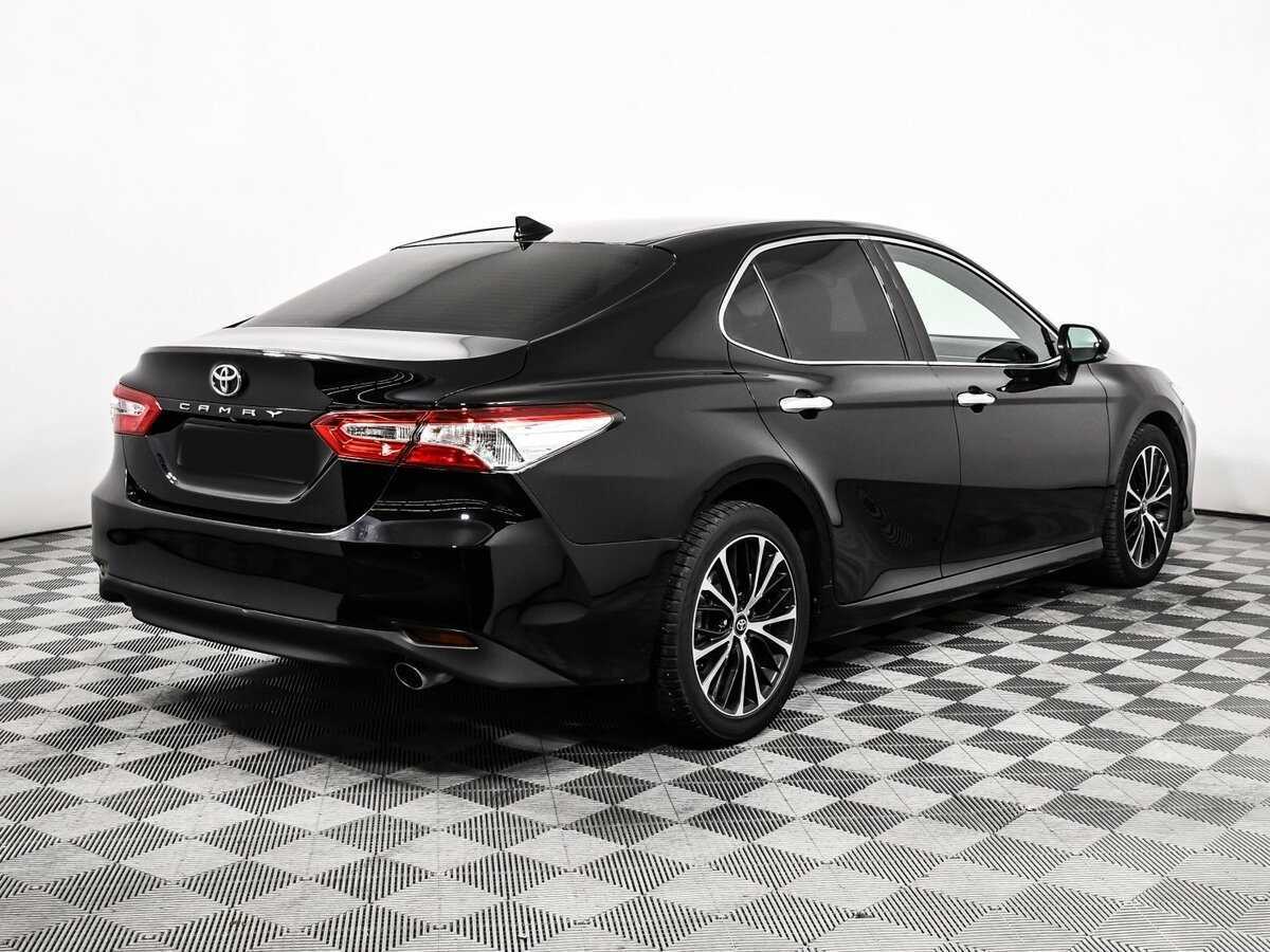 Toyota Camry 2018