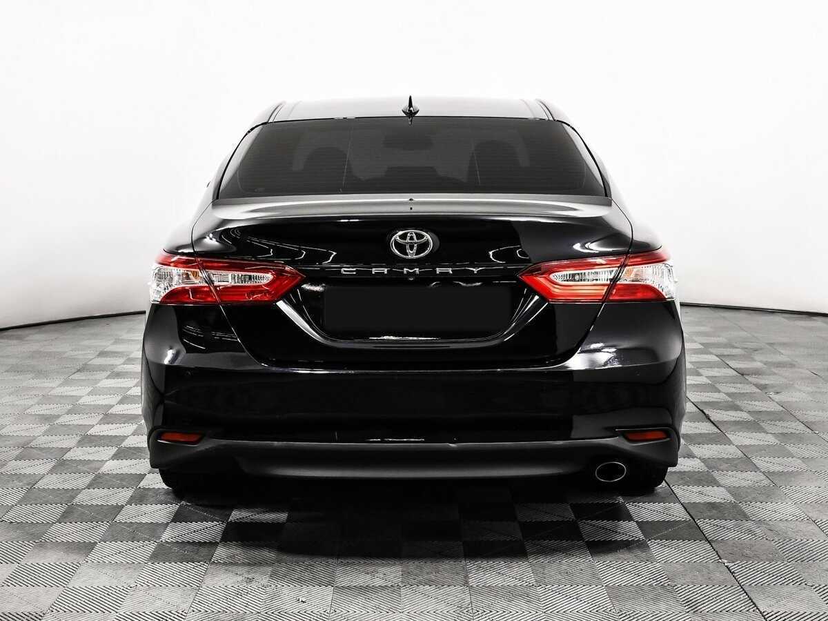 Toyota Camry 2018