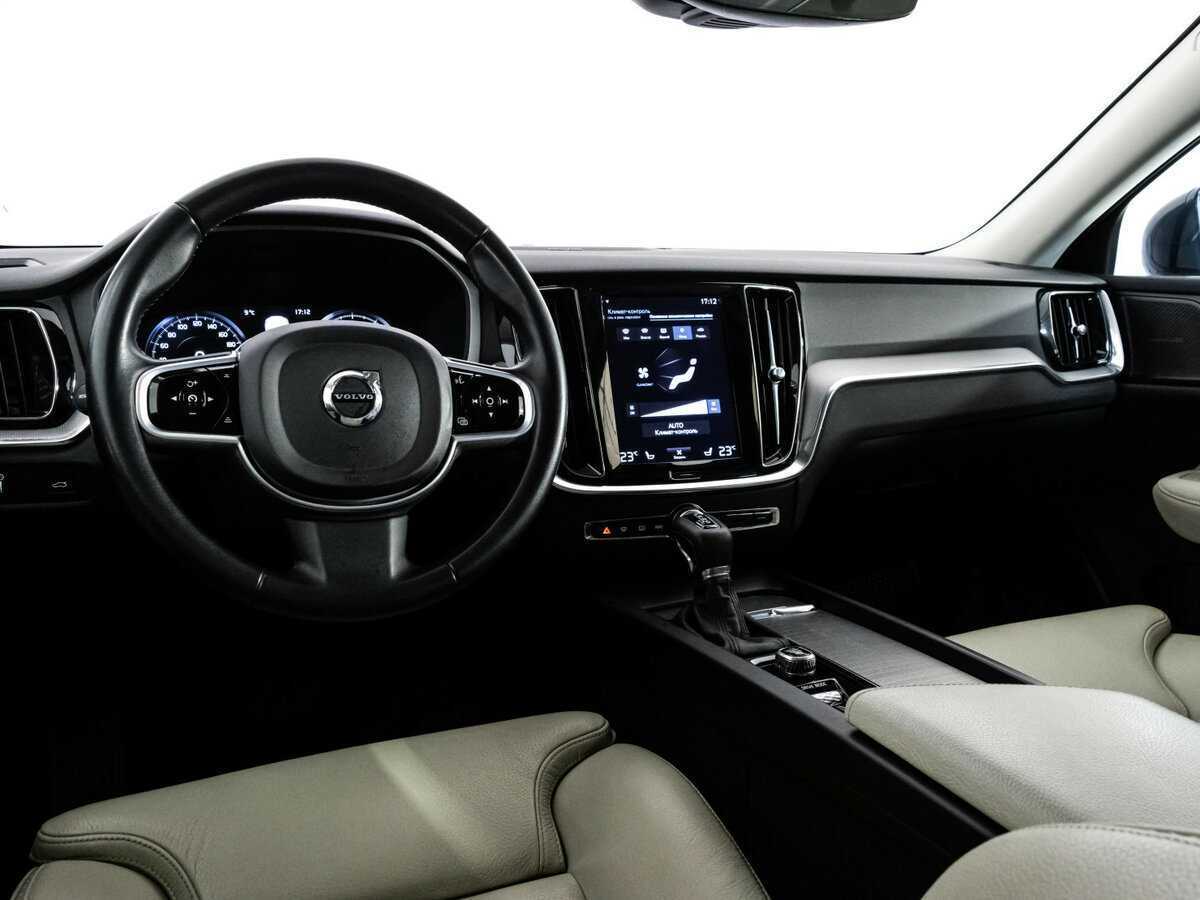 Volvo V60 Cross Country 2019