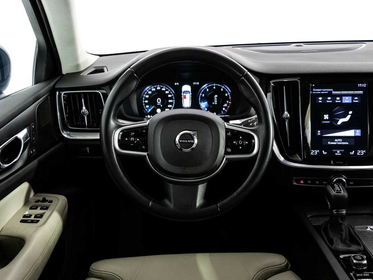 Volvo V60 Cross Country 2019
