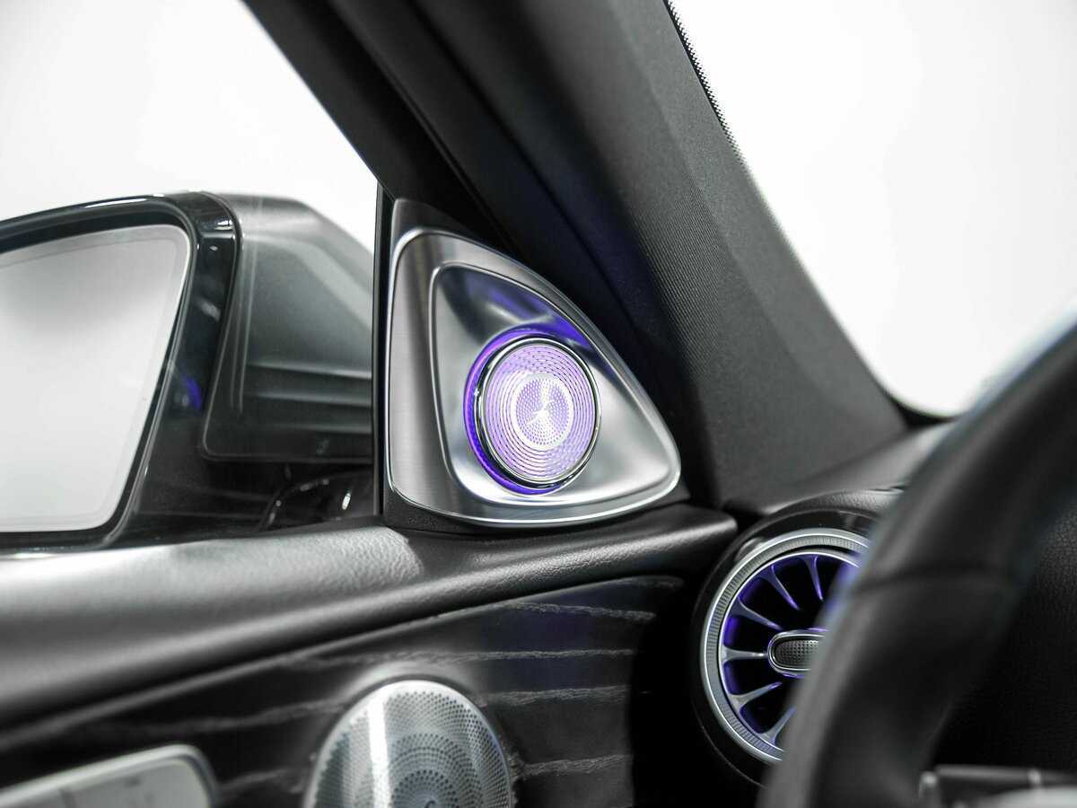 Mercedes-Benz E-Класс 2019