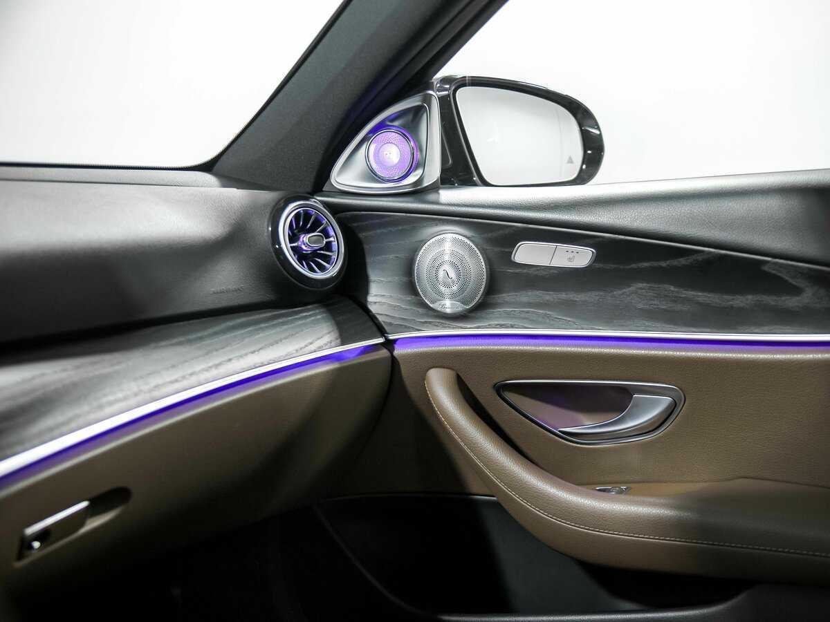 Mercedes-Benz E-Класс 2019