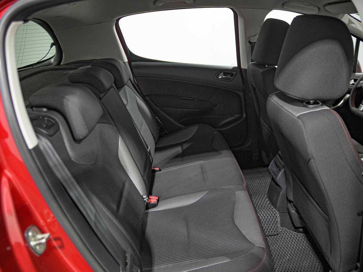Peugeot 308 2011