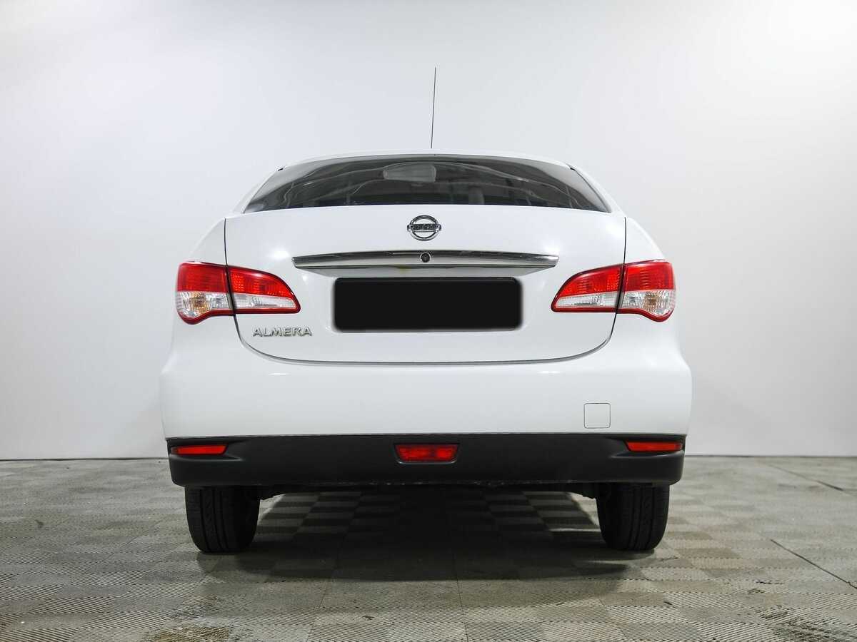 Nissan Almera