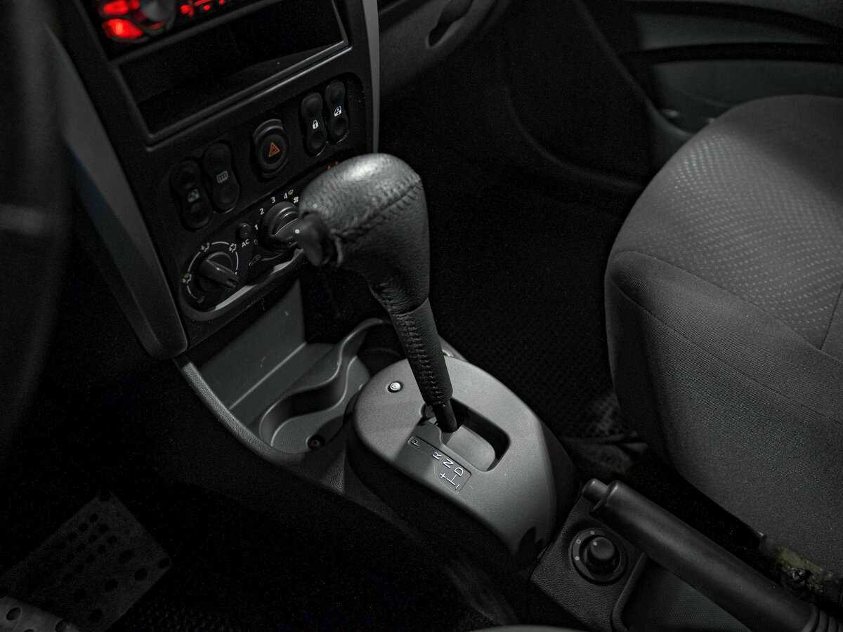 Nissan Almera 2014