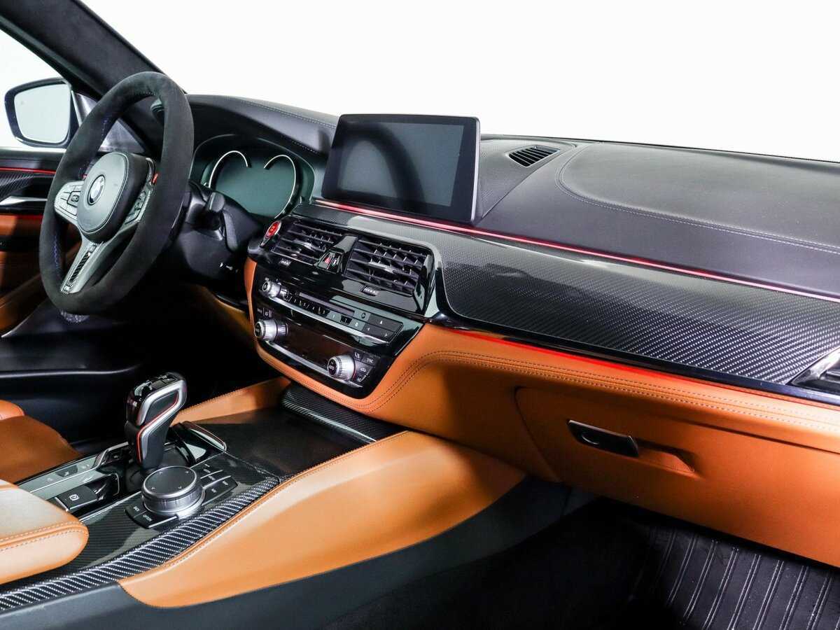 BMW M5 2019