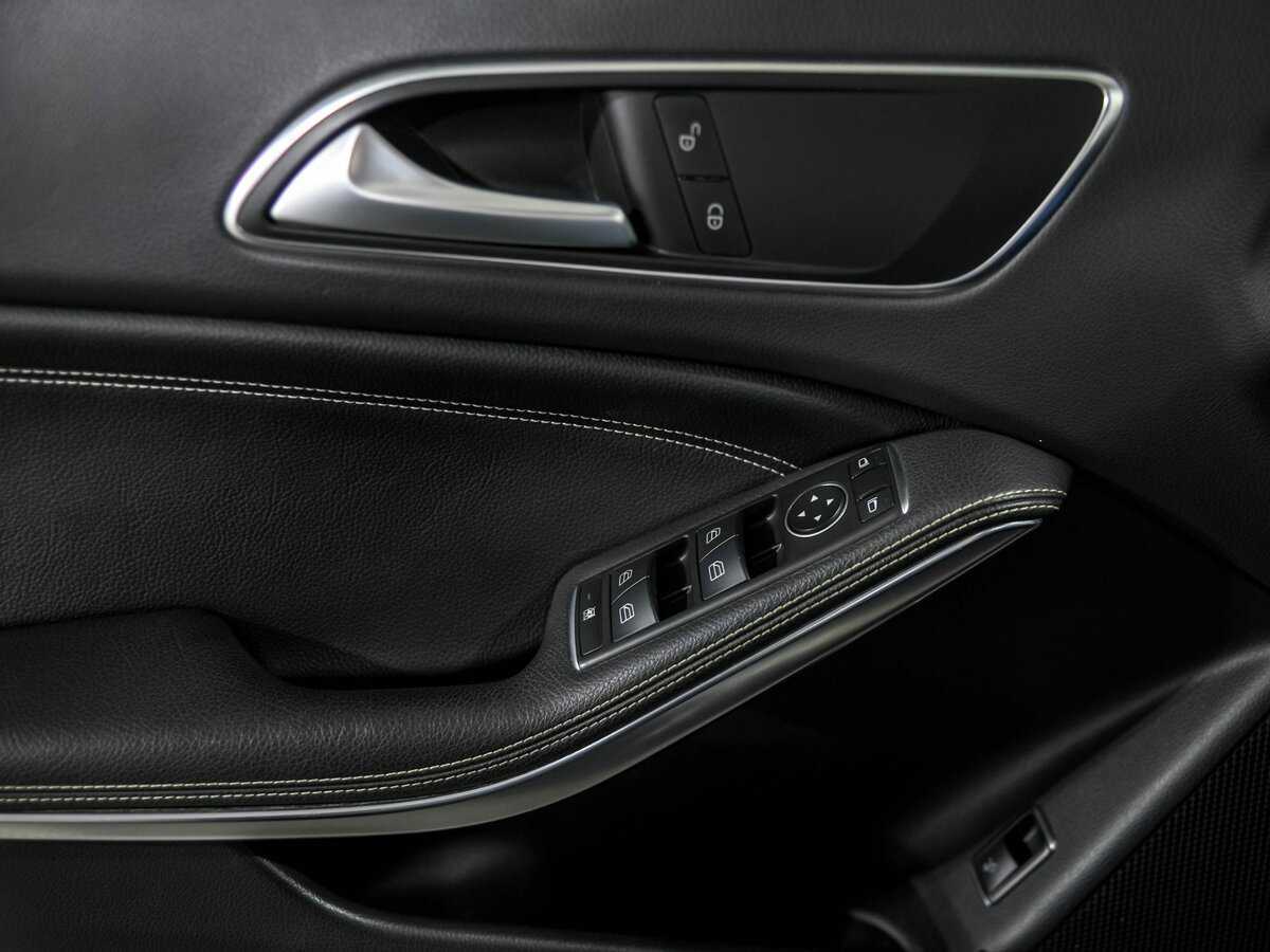 Mercedes-Benz GLA 2016