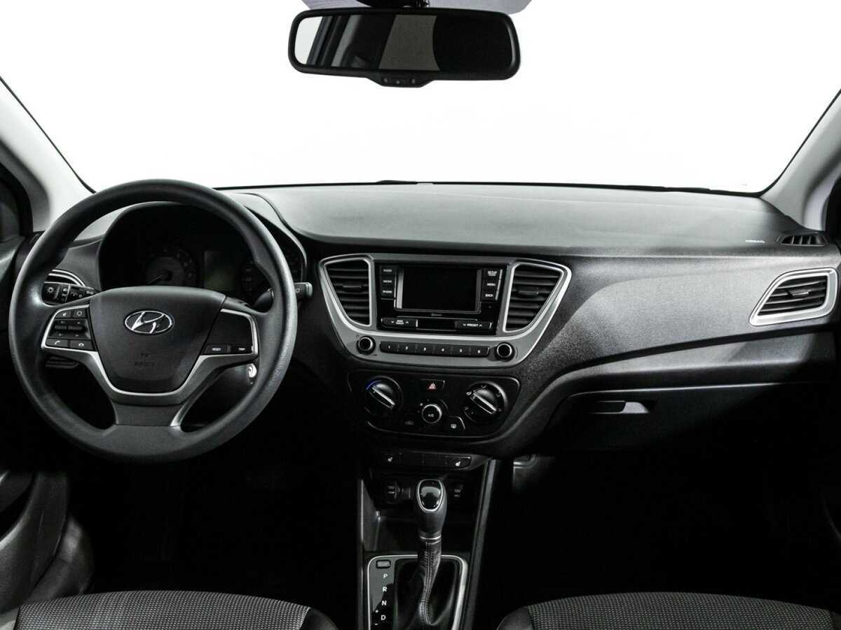 Hyundai Solaris 2021