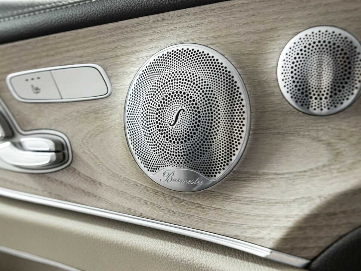 Mercedes-Benz E-Класс 2019
